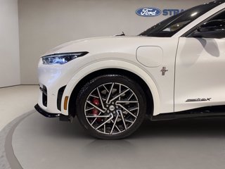 FORD Mustang Mach-e extended range GT awd 487cv auto