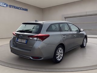 TOYOTA Auris Touring Sports 1.8h Active cvt my17