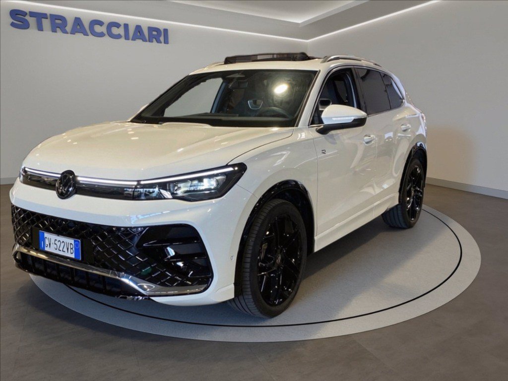 VOLKSWAGEN Tiguan 1.5 etsi R-Line 150cv dsg