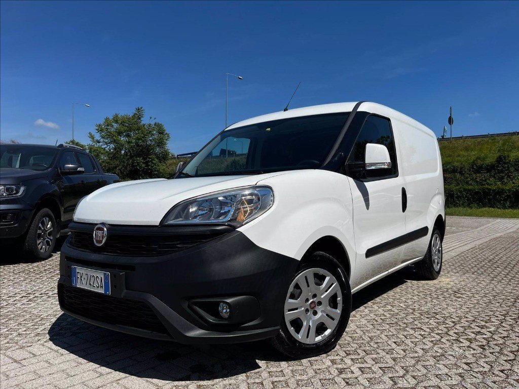 FIAT Doblo cargo 1.6 mjt 16v SX 105cv 3p.ti E6